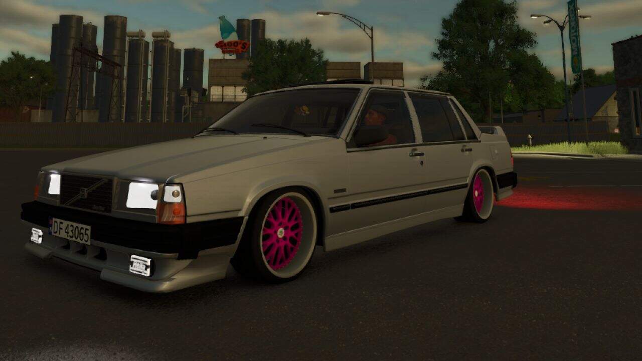 Volvo 744 v1.0