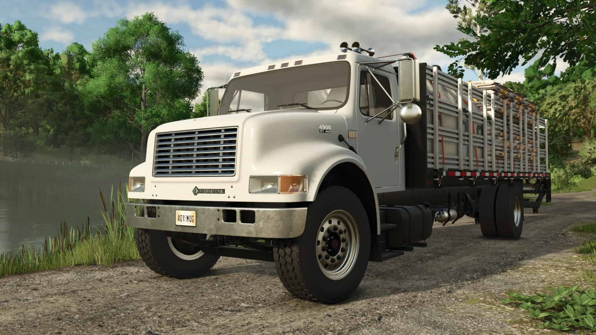 International 4900 Stakebed v1.3 thumbnail 4